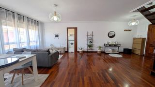 Pis  San lorenzo 6. Piso en venta en vioño, 3 dormitorios.