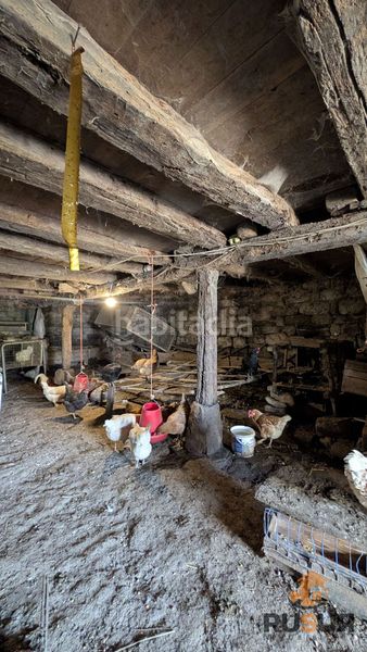 Foto 5819a650-dc26-46e5-a9ba-3c920042fa39. Masia a Vega de Pas