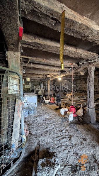 Foto 5b09cf85-4599-4ca5-9e33-8be870c5e458. Masia a Vega de Pas