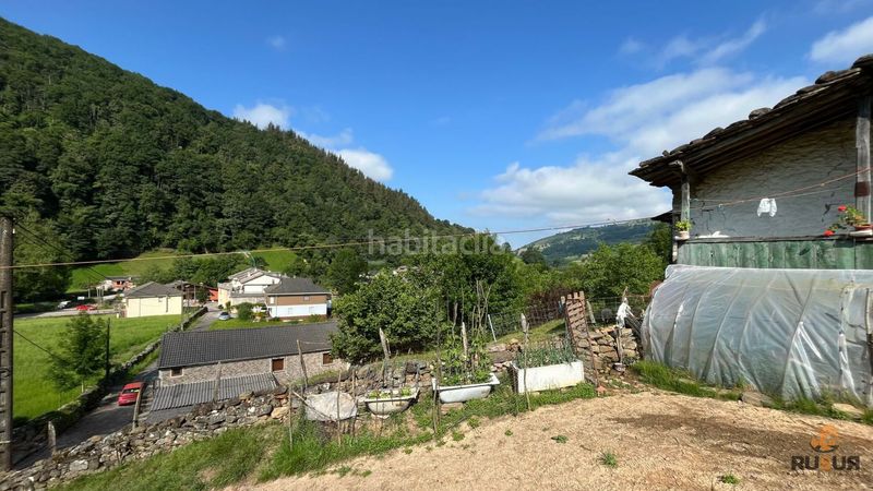 Foto 6fb7bd96-2572-4940-8316-8d916ef20797. Masia a Vega de Pas