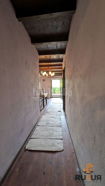 Foto d5a1d3e3-d262-40c6-8667-c87da606f568. Masia a Vega de Pas