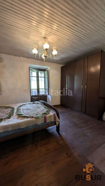 Foto fddff657-783f-4725-877c-12e6724e0311. Masia a Vega de Pas