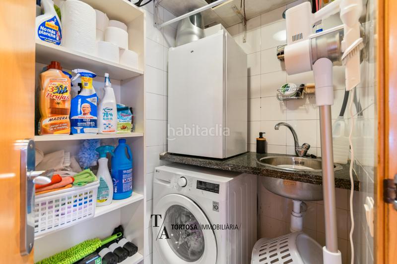 Foto 073b8f94-e34f-4bfc-aeb1-e1b552935203. Planta baixa amb aparcament piscina a Coll Favà Sant Cugat del Vallès