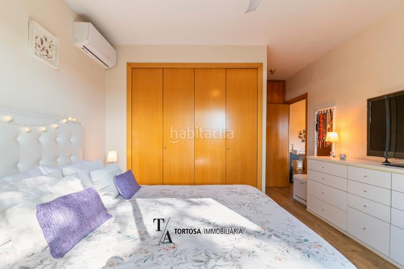 Foto 3fdb33d5-cee5-4207-8325-9a42783f011d. Planta baixa amb aparcament piscina a Coll Favà Sant Cugat del Vallès