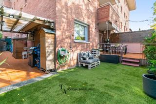 Planta baja en Coll Favà. Planta baja coll fava