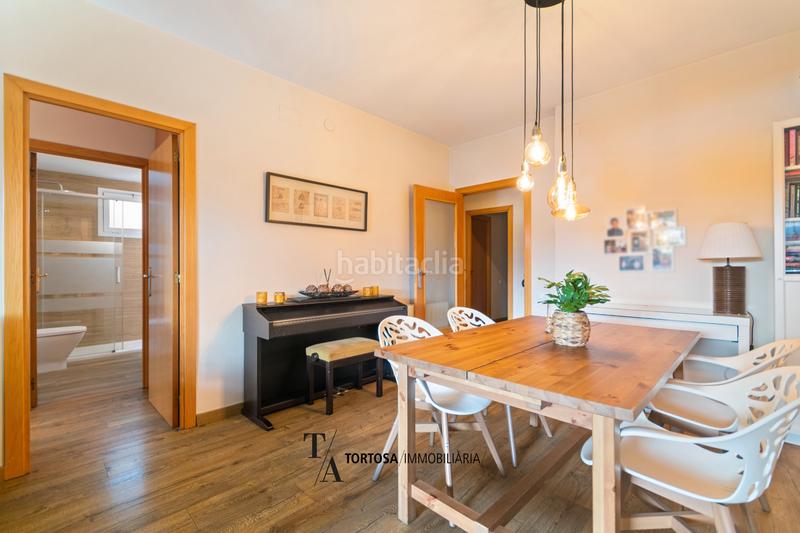 Foto 9b769158-1a2f-4831-8b6e-8eb394d8e2a2. Planta baixa amb aparcament piscina a Coll Favà Sant Cugat del Vallès