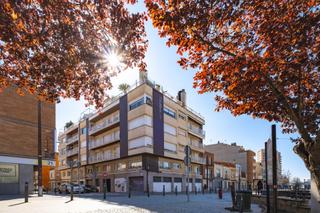 Piso  Carrer de pius xi. Vallparadís 3 habitaciones