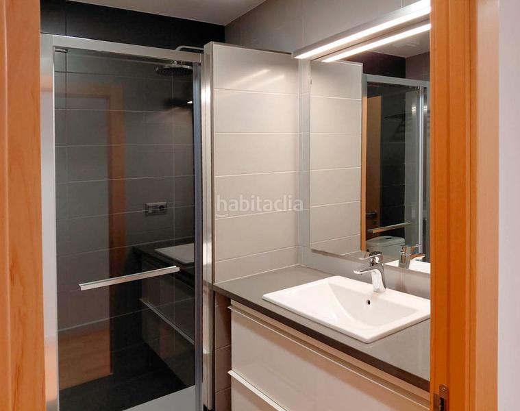 Foto 2be0f021-b860-4950-85c7-5899b14e7a43. Location duplex avec chauffage dans Barri del Centre Terrassa