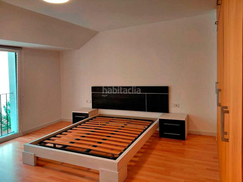 Foto bd2cc2c2-859e-4aec-b5ee-44f263bceee1. Location duplex avec chauffage dans Barri del Centre Terrassa