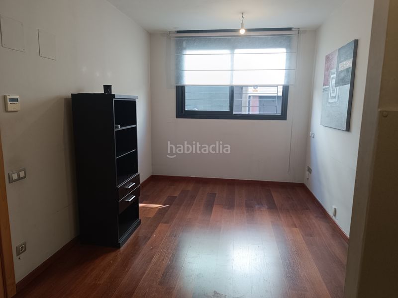 Foto f4b9070b-af56-426d-9ca0-8df0f5a06e05. Apartament a carrer del doctor ventalló 5 a Barri del Centre Terrassa