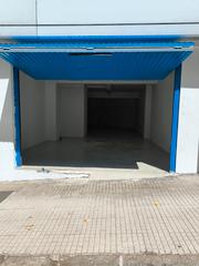 Local commercial en Los Castros - Castrilln. Local  plaza pablo iglesias-castrilln