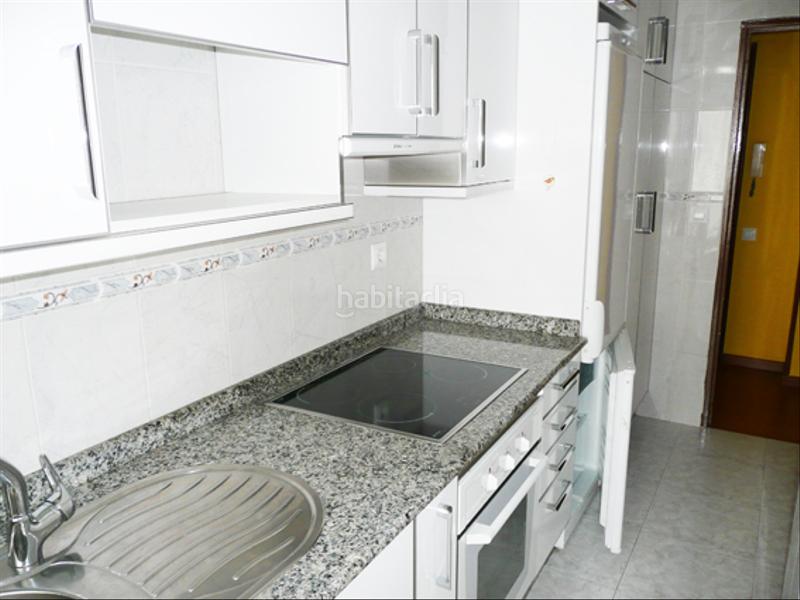 Foto 338993a1-b7a5-4308-90d5-b131ae81dd0f. Appartement avec chauffage dans Someso - Matogrande Coruña (A)
