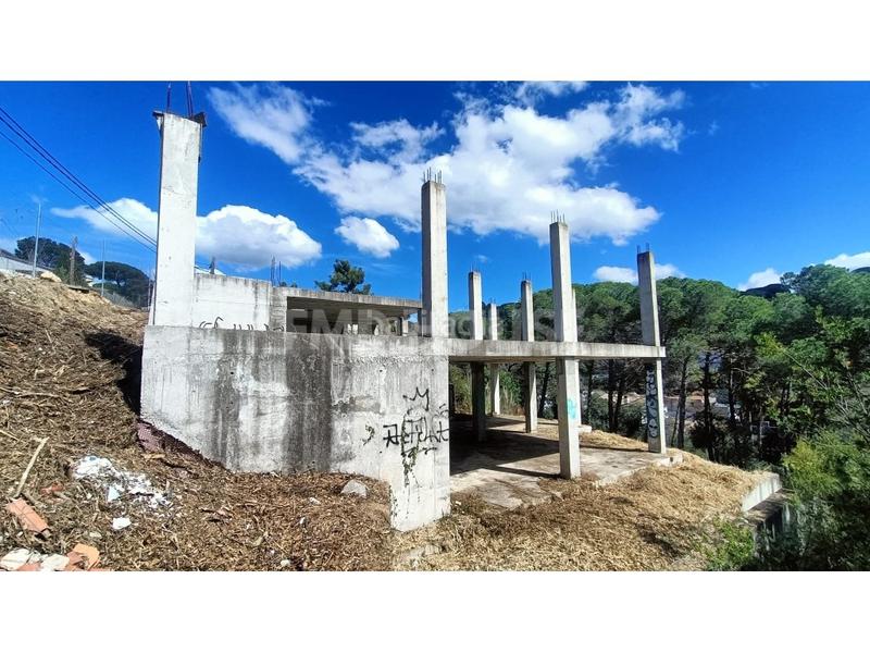 Foto 082bcc21-12e2-4d14-b75f-dd3ffe1c5937. Casa adossada a Aiguaviva Parc Vidreres