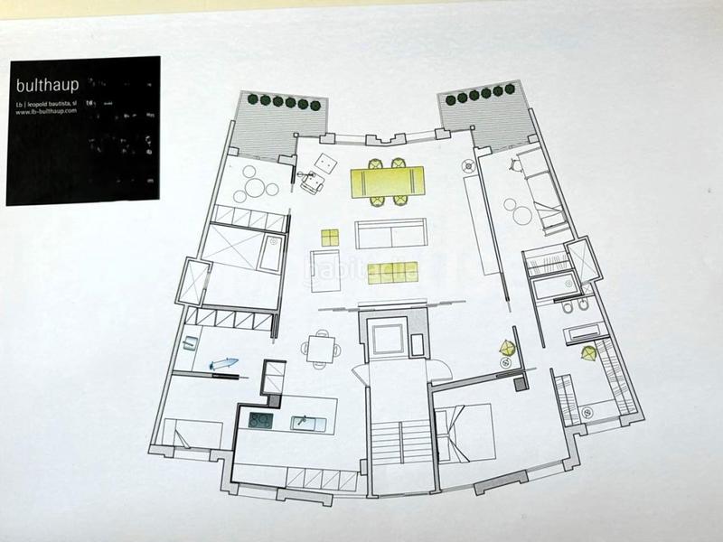 Foto 24d1a9ee-cb06-4f16-9e2f-3127e4c81468. Piso en avenida de l'estacio 2 impresionante piso a reformar en Blanes