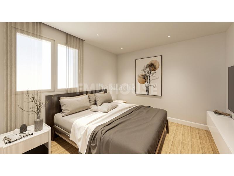 Foto aa3a27a3-01e5-4dcf-9e5b-268913756b3b. Piso en avenida de l'estacio 2 impresionante piso a reformar en Blanes