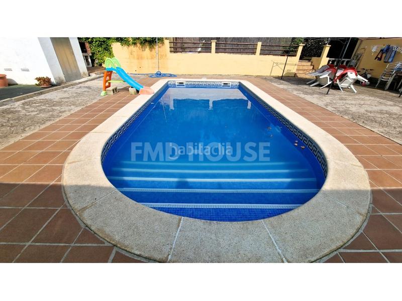 Foto 300d3ac9-963f-476d-8fd0-c33a3126bf8f. Chalet con parcheggio in Lloret Residencial - Montlloret Lloret de Mar