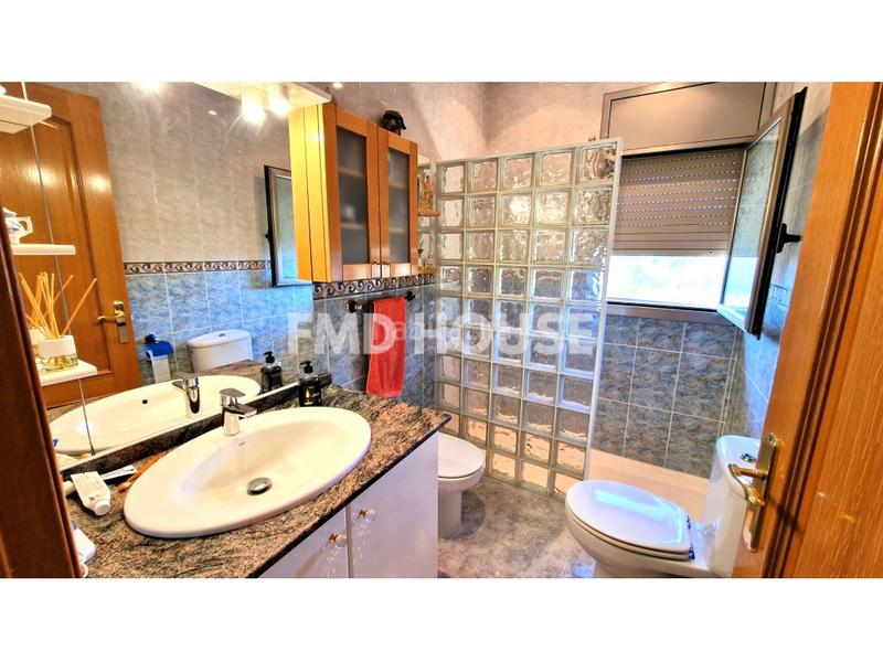 Foto cd01b071-c8de-4e14-a17a-901a51c519b1. Chalet avec parking dans Residencial Park Maçanet de la Selva