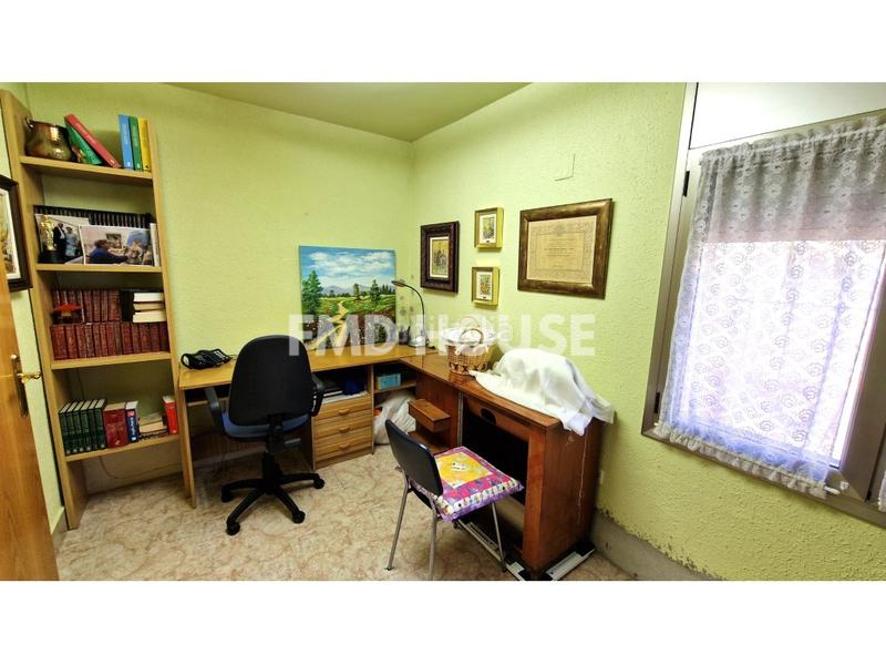 Foto cdd99477-bcbf-45b8-95c6-f61a12d8108b. Chalet avec parking dans Residencial Park Maçanet de la Selva