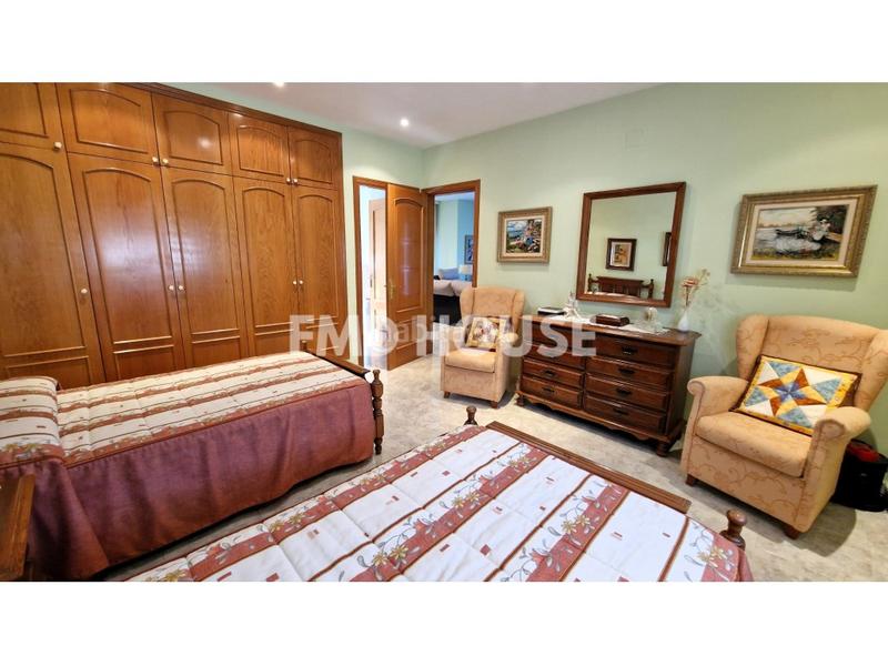 Foto e7a8b84f-2a02-4bf6-9e06-6354fa51fe3d. Chalet avec parking dans Residencial Park Maçanet de la Selva