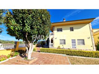 Xalet a Residencial Park. Chalet 6 habitaciones,  duplex venta maanet de la selva