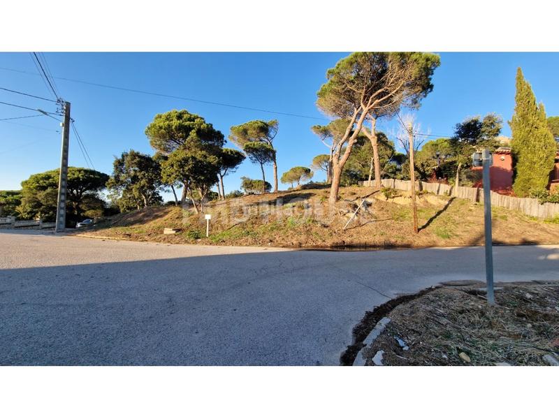 Foto a20c79d7-18a4-44ec-9b53-0314a217159e. Terreno residencial parcela esquinera con buenas vistas y muy soleada en Vidreres