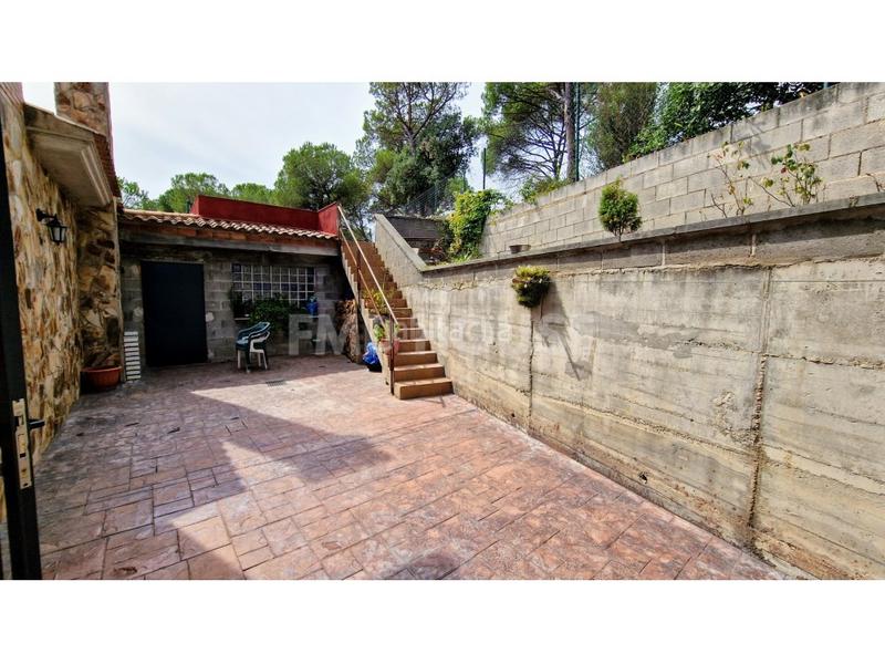 Foto 6b7ebf4f-5807-4625-885b-6086246b4b9b. Chalet preciosa casa estilo rustico en Residencial Park Maçanet de la Selva