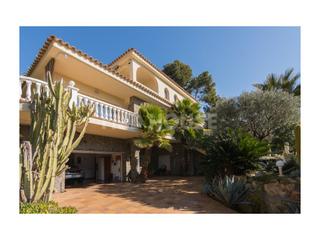 Chalet à Santa Cristina-Sant Francesc. Impresionante casa al lado del mar