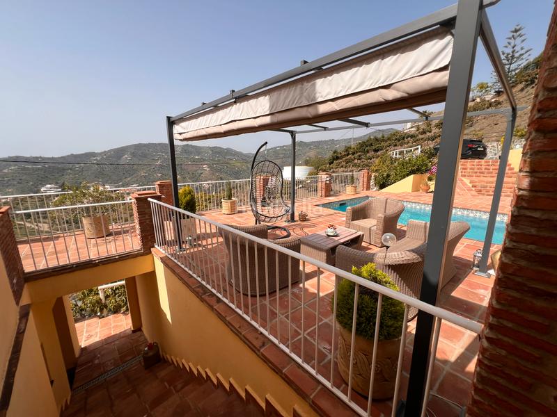 Foto 92403fc4-aefc-4362-b399-33f3bb3f3739. Casale in diseminado el pago rio 2156 in Torrox pueblo Torrox