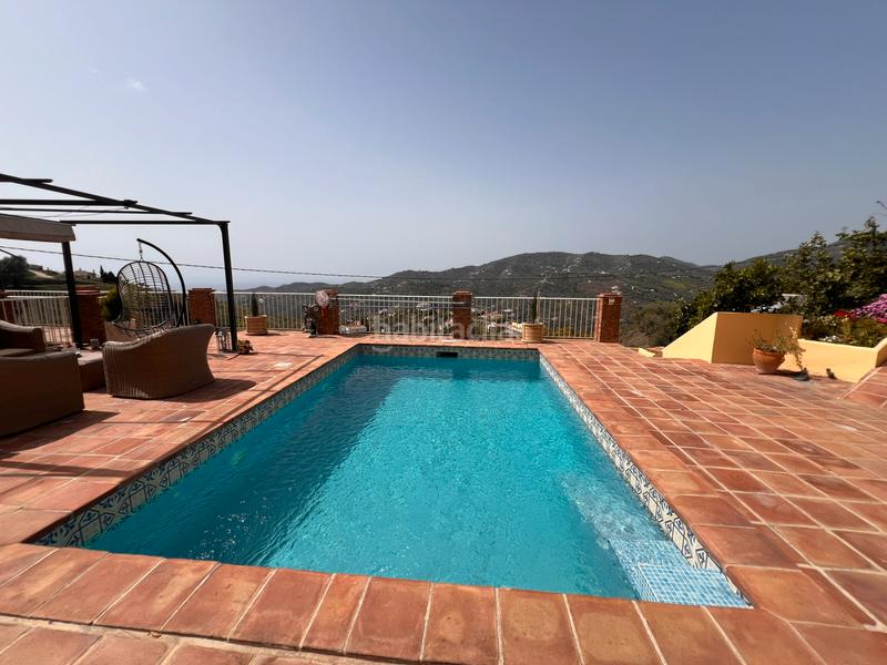 Foto 93123710-ed20-47bd-bda9-dfc586394337. Casale in diseminado el pago rio 2156 in Torrox pueblo Torrox