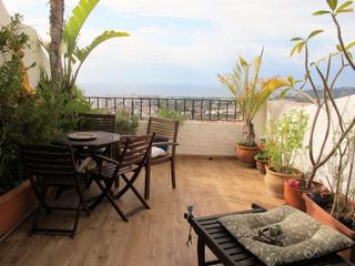 Apartament a Calle san francisco 38. Precioso apartamento con impresionantes vistas a la costa de ner
