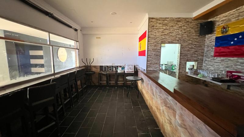 Foto 26be803a-01e4-4ce0-9731-4473b246ec79. Affitto locale commerciale in urbanización las flores 15 in Torrox