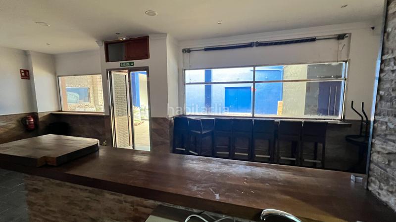 Foto aac9b0e2-716c-4258-8483-56eeb71f1033. Miete geschäftsraum in urbanización las flores 15 in Torrox