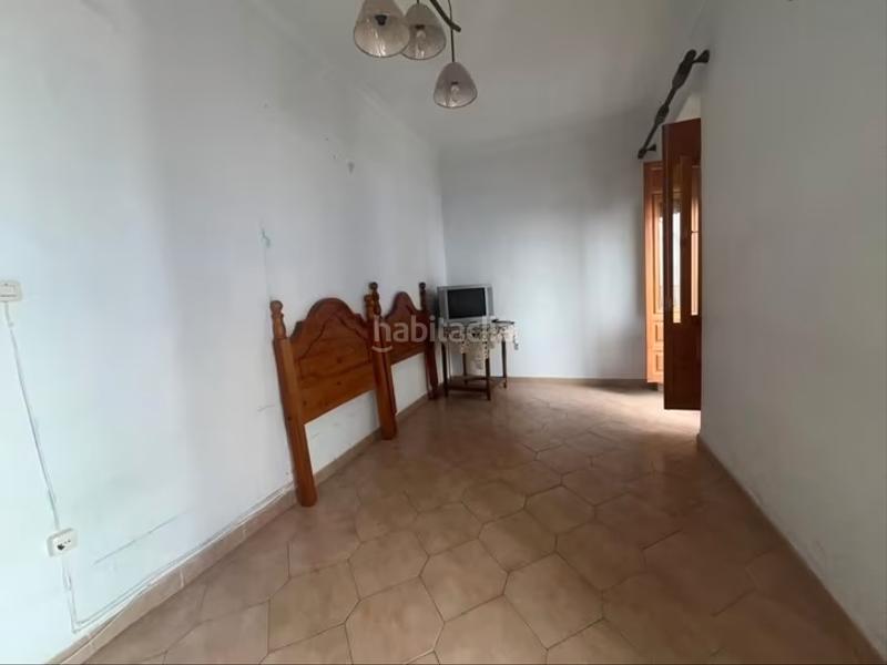 Foto 7f9672e0-12cc-46b0-8cea-b0d1261d00dc. Casa adossada a calle andalucia 12b a Cómpeta