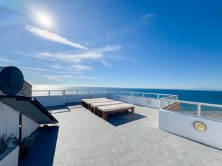 Ático en Avenida garcía peñalver 2. Ático exclusivo con vistas panorámicas y gran terraza en la cost