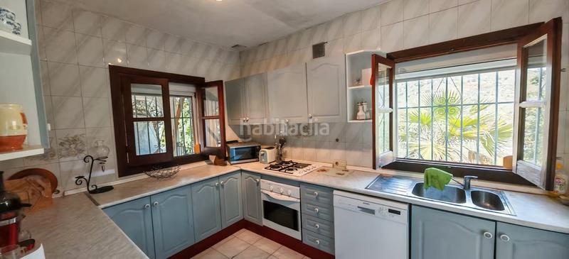 Foto 2c4efd1e-3fe2-4c02-afcb-c94b0389f530. Chalet  independiente en venta en Torrox pueblo Torrox