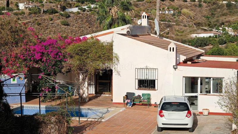 Foto 70b94b78-d6e7-46ee-aa30-bcf103c0e2dd. Chalet  independiente en venta en Torrox pueblo Torrox