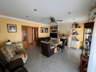 Flat  Calle las peuelas. Apartamento de 170 metros en el centro de torrox