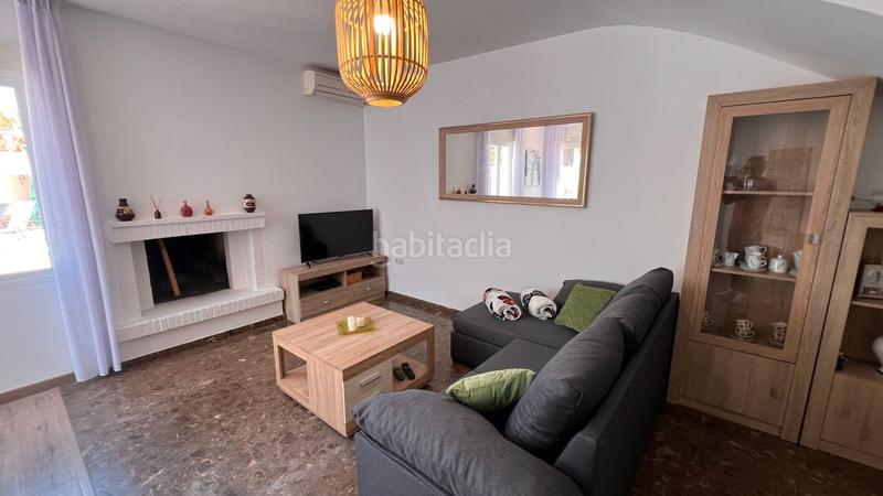 Foto 46e22fea-66d0-4fa2-824a-15277ddc95b2. Casa aparellada amb calefacció aparcament piscina a Torrox