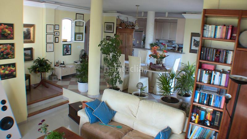 Foto 15b0a957-1c6a-4091-a8b4-f1ddd8522d47. Chalet en avenida los aguacates 20 exclusivo chalet costa: un refugio de lujo y tranquilidad con vistas al mar en Torrox