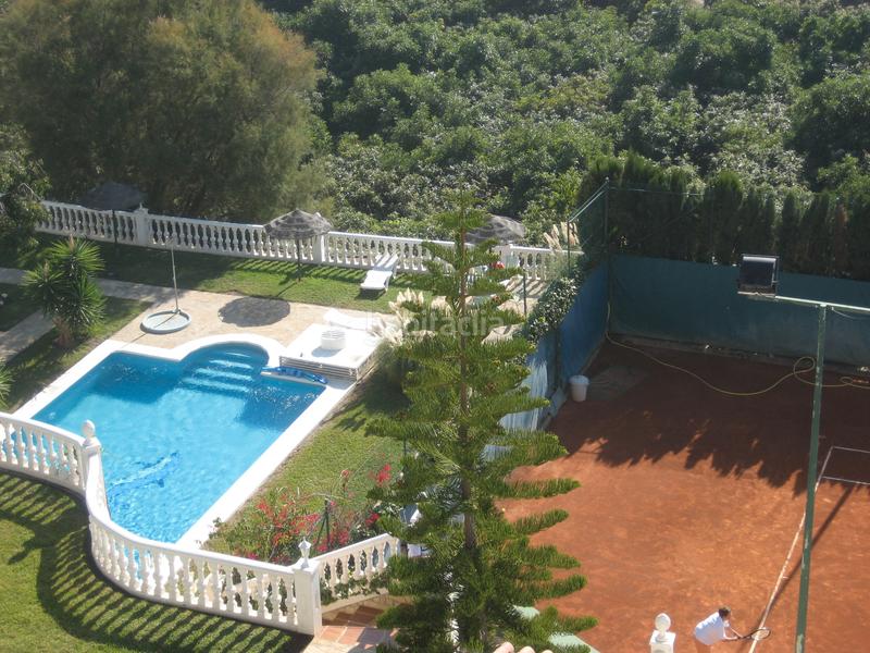 Foto d63f18fa-3c8b-4124-9413-ce6851d317de. Chalet en avenida los aguacates 20 exclusivo chalet costa: un refugio de lujo y tranquilidad con vistas al mar en Torrox