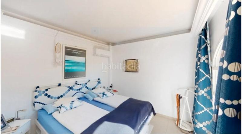 Foto f60c4718-49d6-41bd-bc82-0817e787c08d. Chalet en avenida los aguacates 20 exclusivo chalet costa: un refugio de lujo y tranquilidad con vistas al mar en Torrox