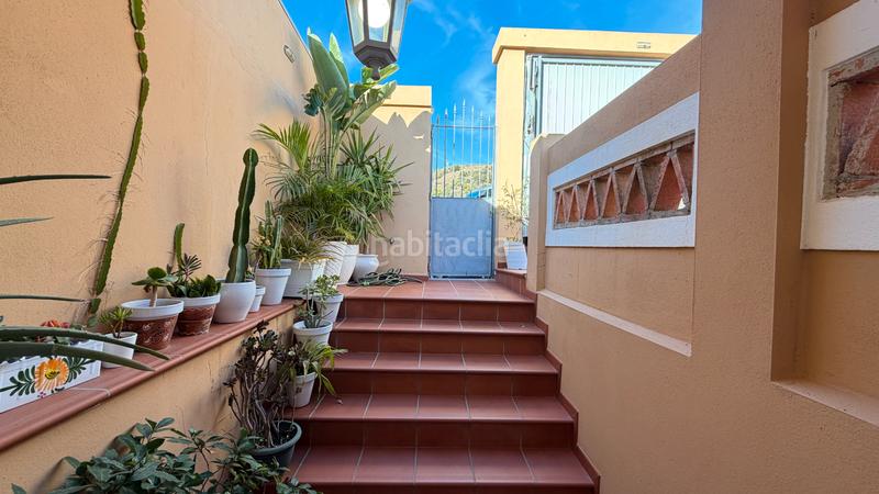 Foto 27289117-8b9c-4d4f-b073-244b8e25e078. Casa aparellada a avenida los poetas 106 a El Peñoncillo Torrox