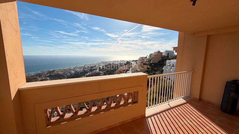 Foto 619f2aeb-f537-4574-8c11-37c5eb521039. Casa aparellada a avenida los poetas 106 a El Peñoncillo Torrox