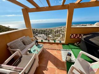 Casa aparellada en Avenida los poetas 106. Casa adosada de 160 m con vistas al mar en torrox costa
