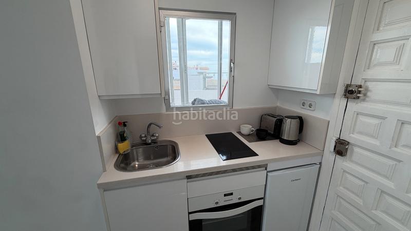 Foto d777edd7-3f50-4fa1-a010-f43a60389026. Estudi a avenida el faro 13 a Centro Internacional Torrox