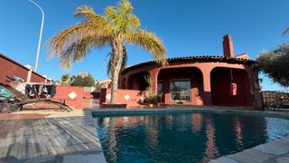 Chalet  Urbanización torrox park tablazo no 8. Exclusiva villa independiente en torrox park.