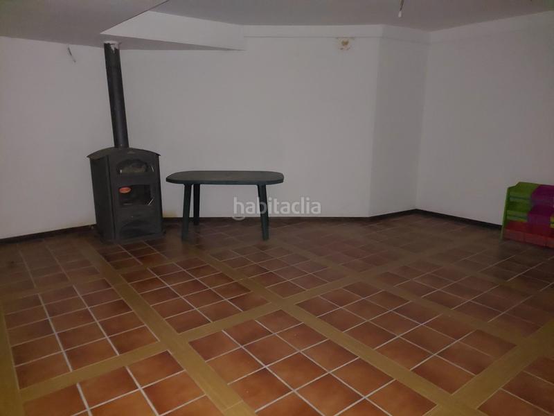 Foto b8b37da0-b5fb-41ec-a44d-940abaab8102. Casa pareada casa en venta en barós, en Poblaciones Sur Jaca