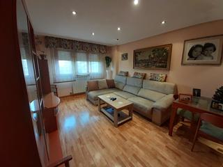 Duplex  Calle luis buñuel. Duplex en venta en sabiñánigo