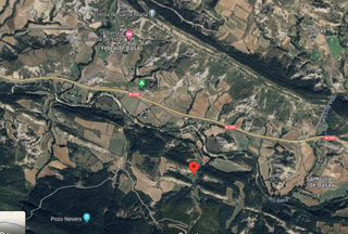 Finca rústica a Calle oturia 8. Terreno en venta yebra de basa
