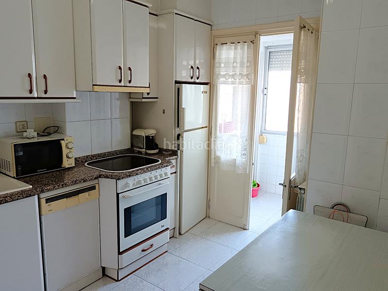 Foto 25e60e57-f0cf-4ff3-af91-2c51672fc166. Piso en calle san juan de la peña 1 piso céntrico en venta en Sabiñánigo